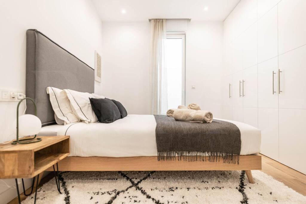Calm Apartment With Private Patio By Rems Malaga Zewnętrze zdjęcie