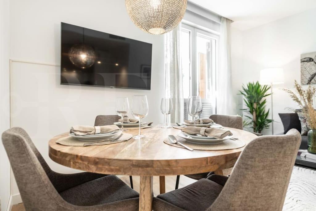 Calm Apartment With Private Patio By Rems Malaga Zewnętrze zdjęcie