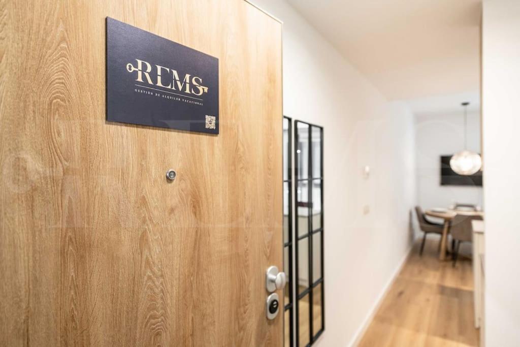 Calm Apartment With Private Patio By Rems Malaga Zewnętrze zdjęcie